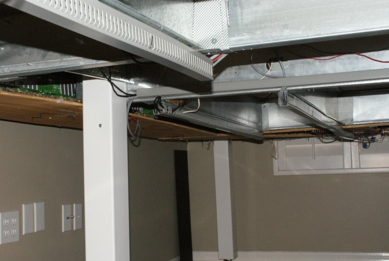 Электропроводка в коробах и лотках